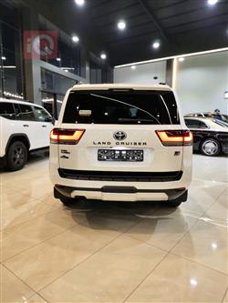 تويوتا لاندكروزر